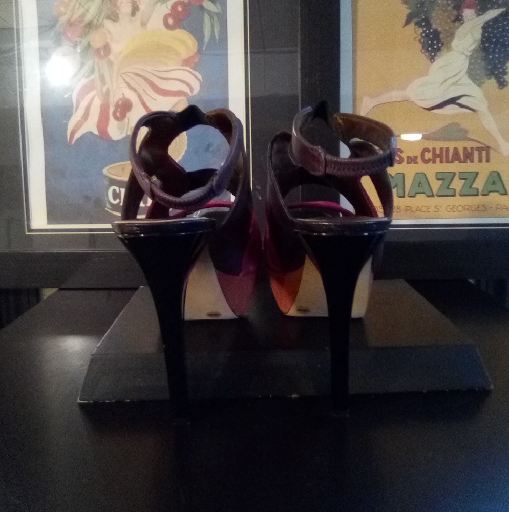 Shoes - Picture 3 of 3